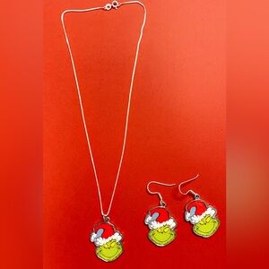 Grinch Necklace and matching Grinch Earrings. 16”chain 925 Sterling 💚❤️